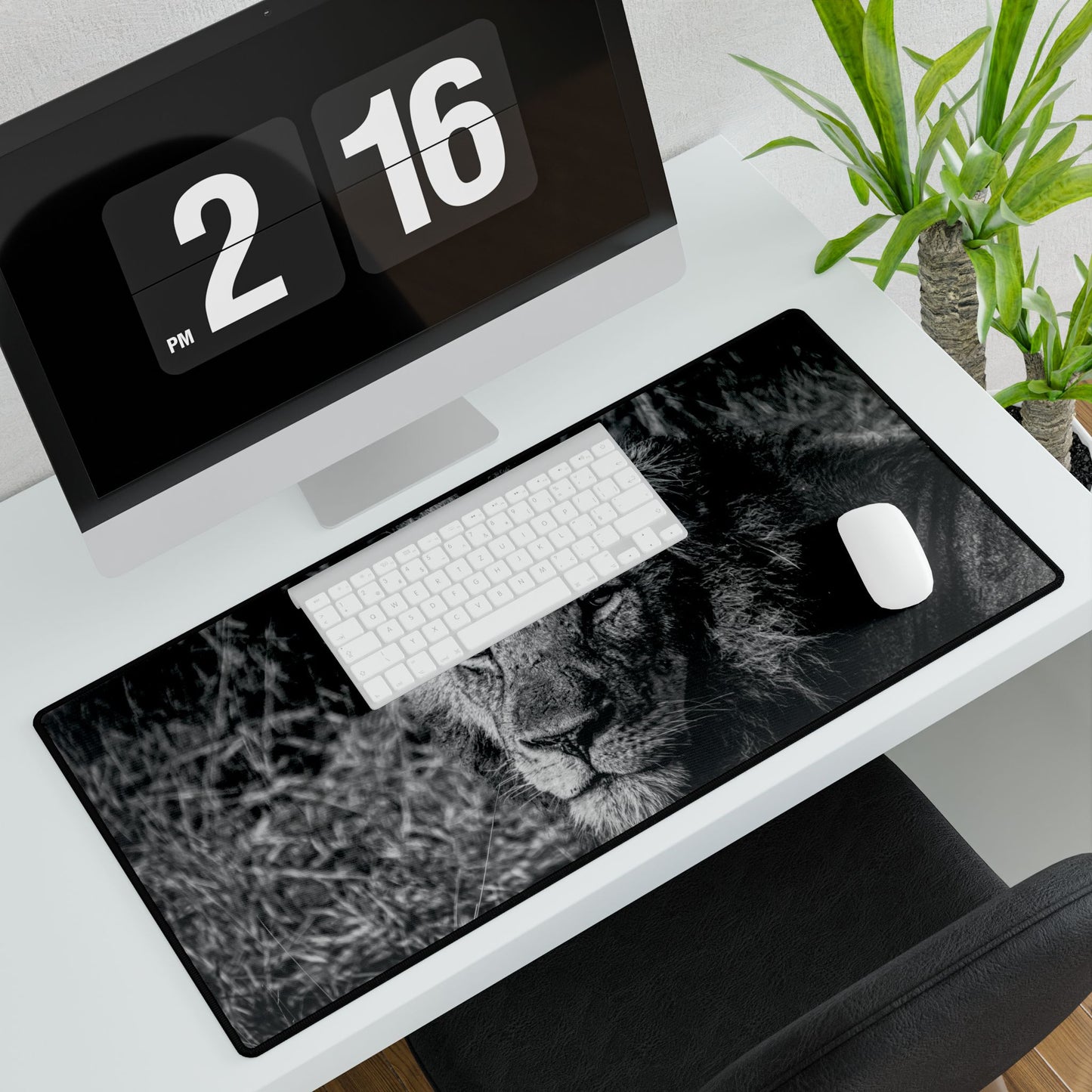 Majestic Old Lion Desk Mats B&W