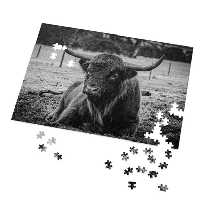 Scottish Highland Cattle Puzzle with Tin B&W