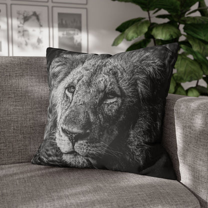 Poly Canvas Pillowcase - Old Lion B&W