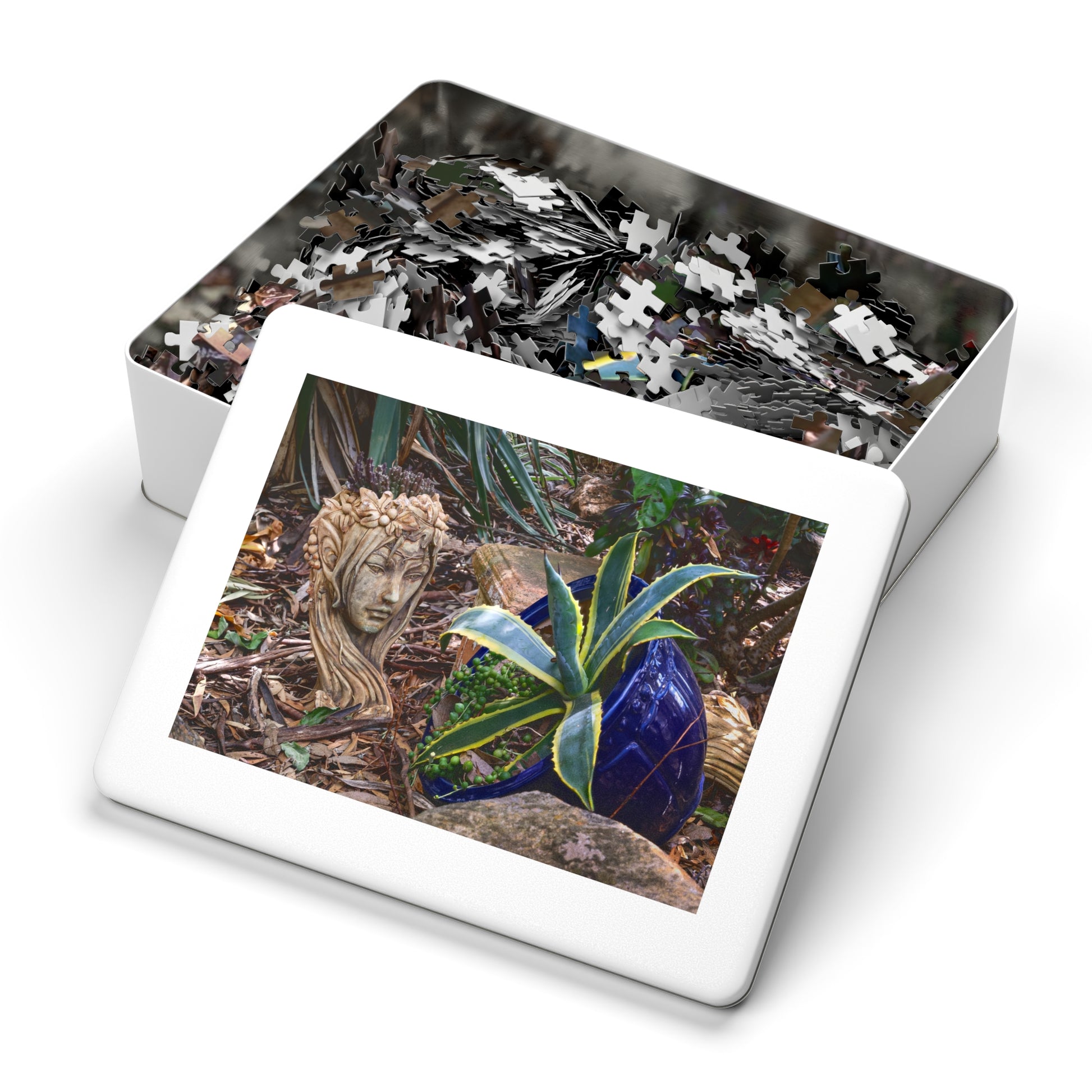 Elven Statue Photo Puzzle with Tin