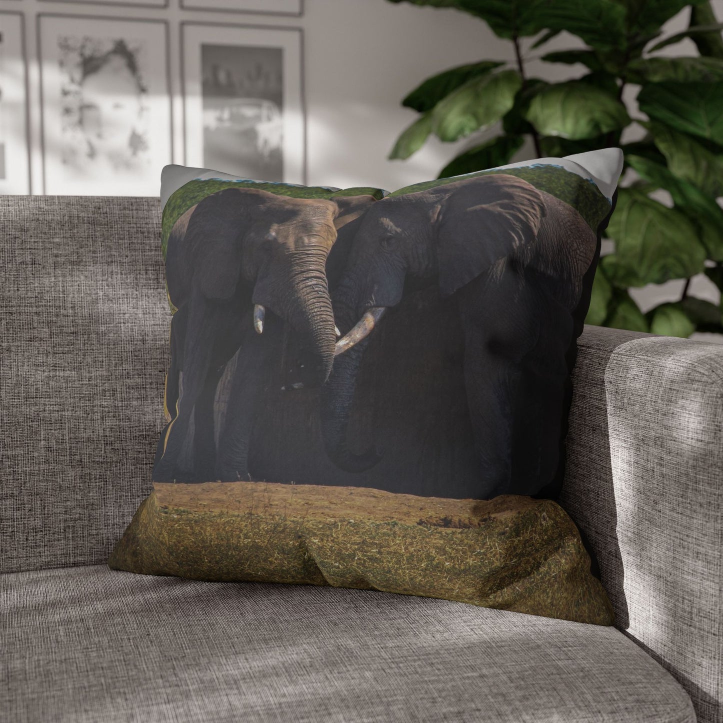 Poly Canvas Pillowcase - Elephant Friends