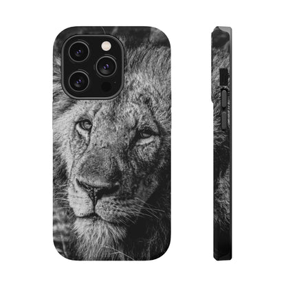 Magsafe® Compatible Tough Cases - Old Lion B&W iPhone 14 Pro Matte