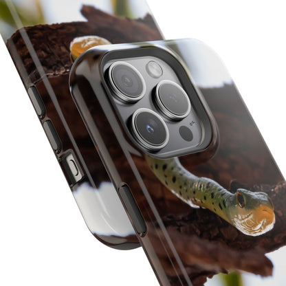 Magsafe® Compatible Tough Cases - Spotted Bush Snake