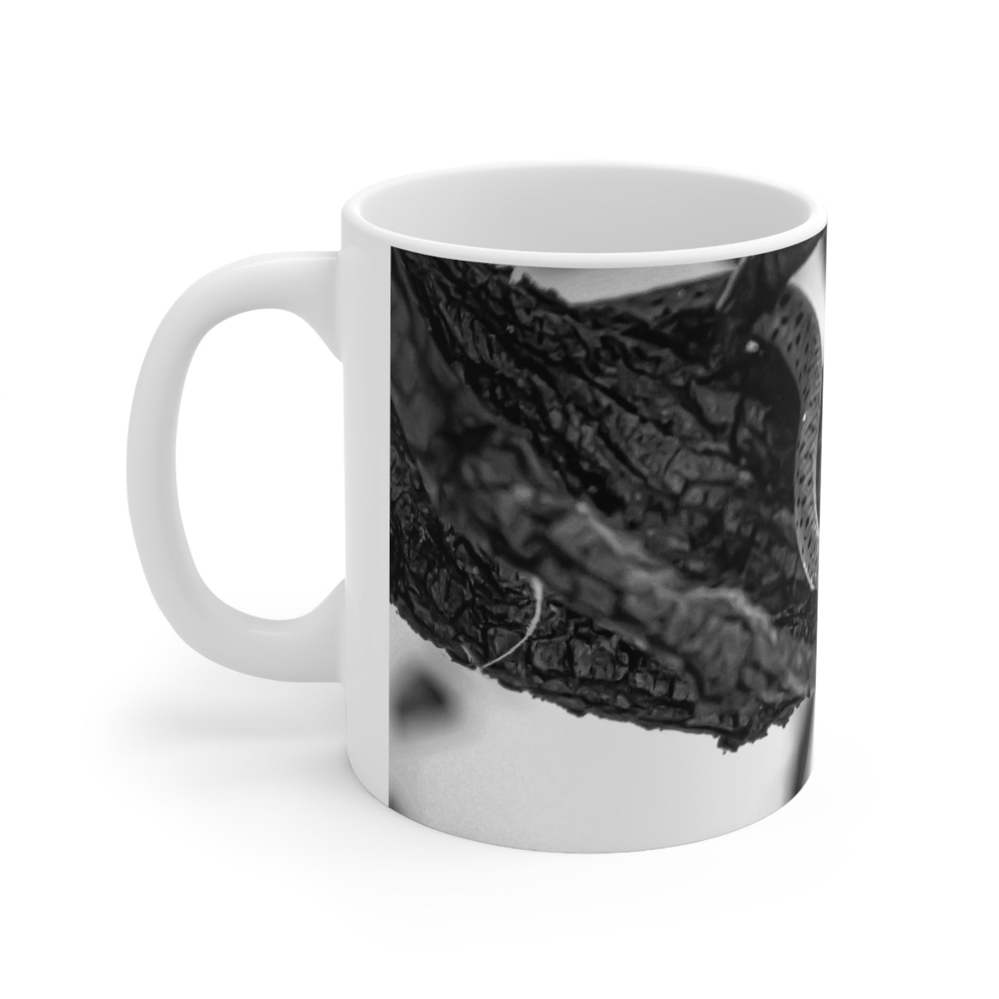 Spotted Bush Snake Mug B&W