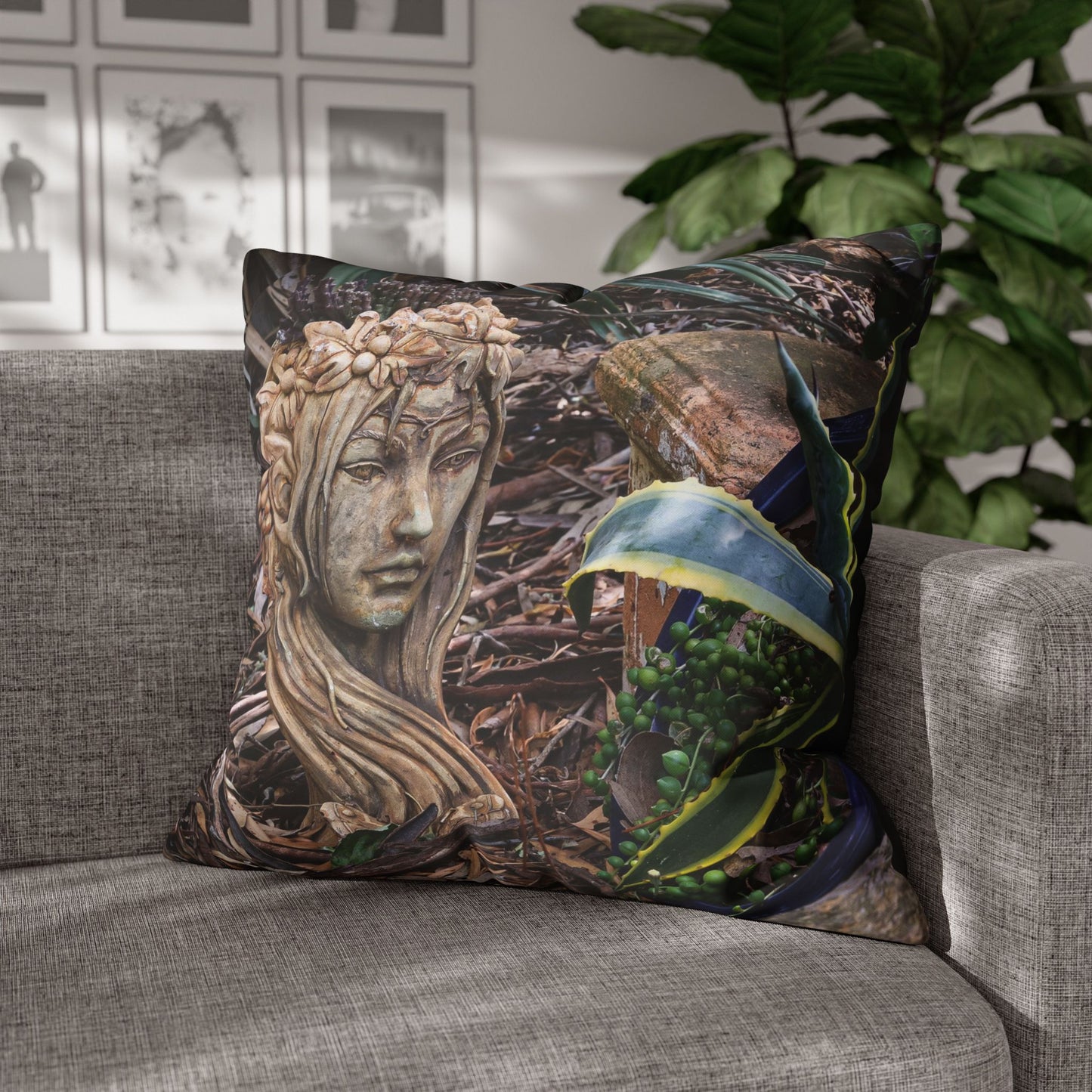 Poly Canvas Pillowcase - Elven Garden