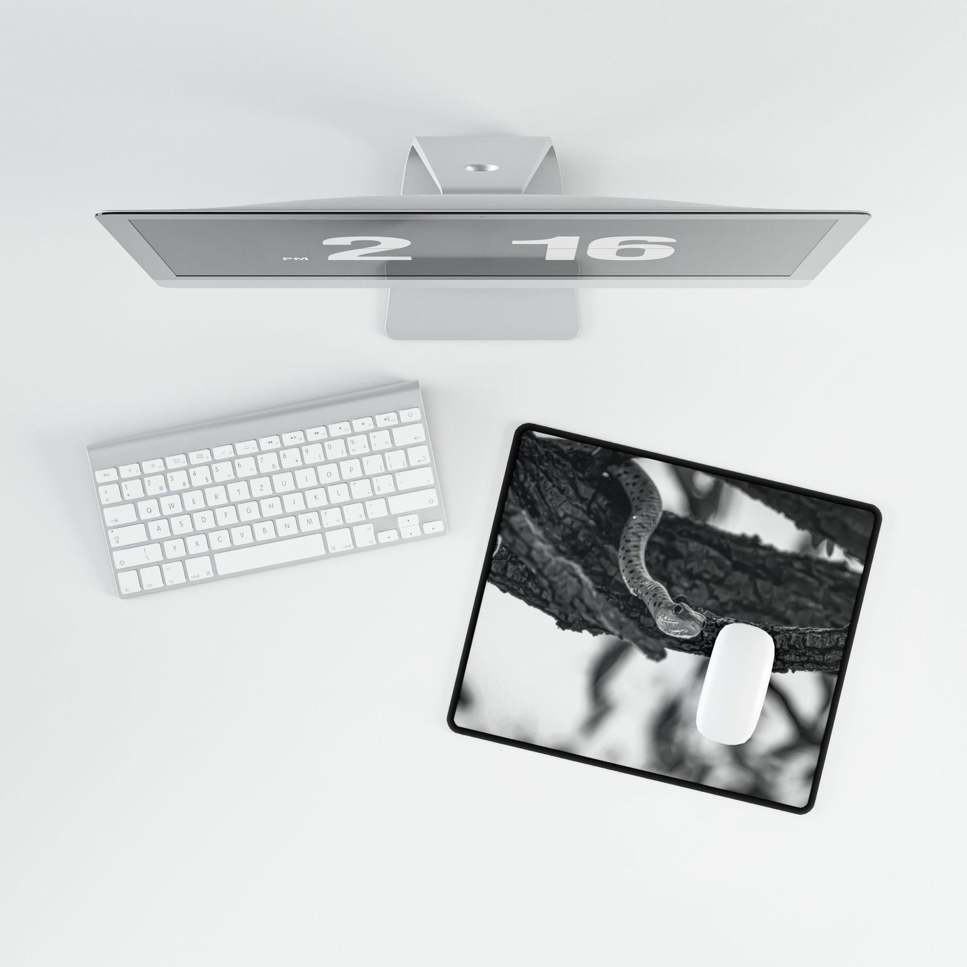 Spotted-Bush Snake Desk Mats B&W