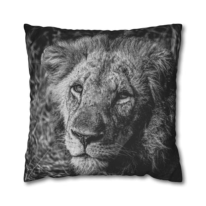 Poly Canvas Pillowcase - Old Lion B&W 26" × 26"