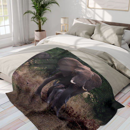 Arctic Fleece Blanket - Elephant and Baby