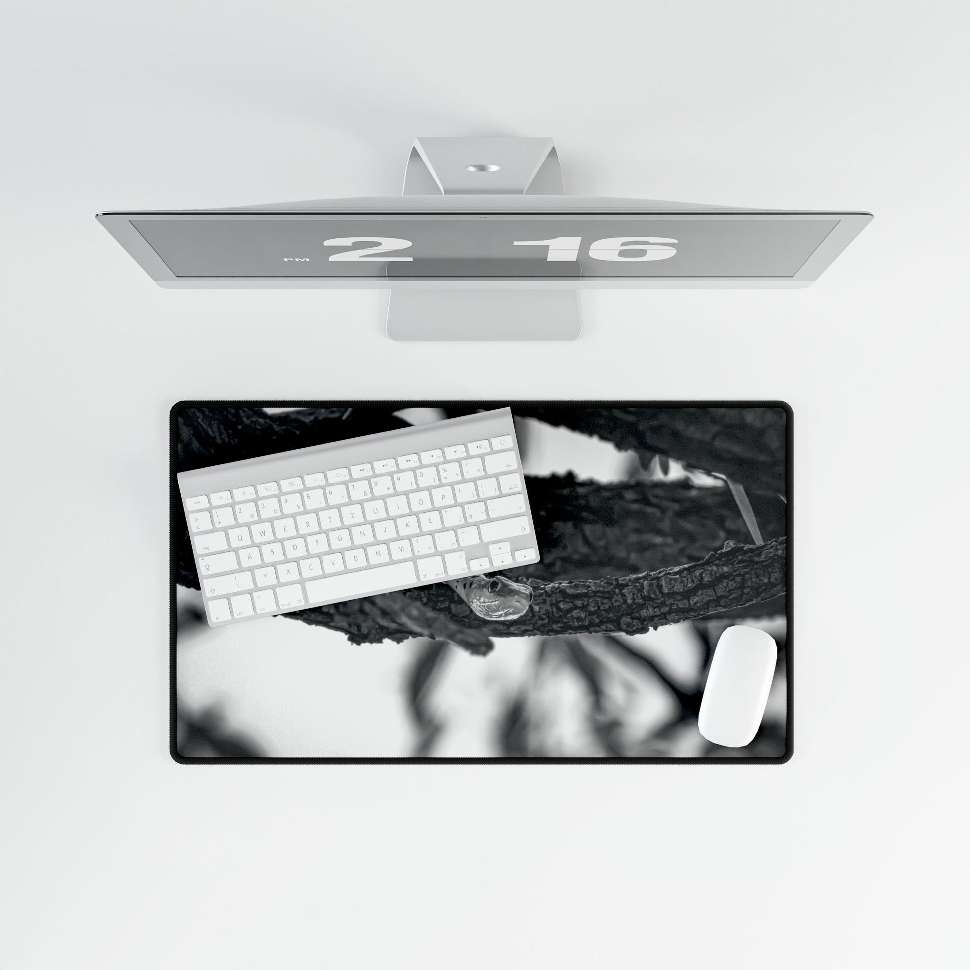 Spotted-Bush Snake Desk Mats B&W