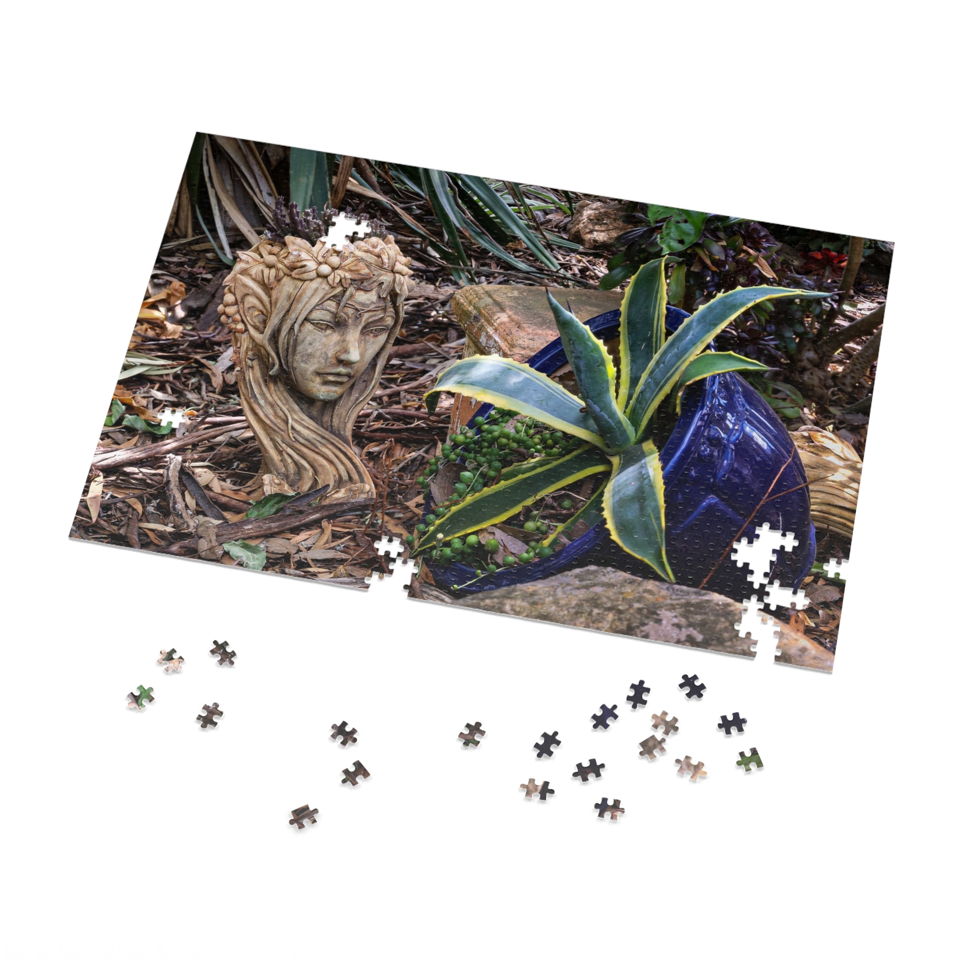 Elven Statue Photo Puzzle with Tin