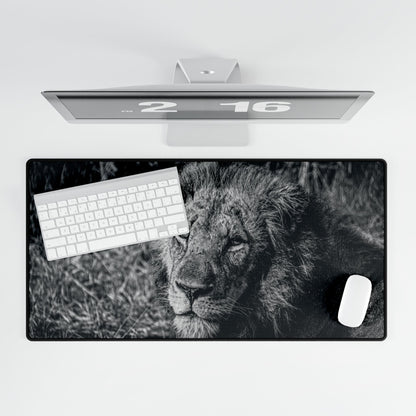 Majestic Old Lion Desk Mats B&W