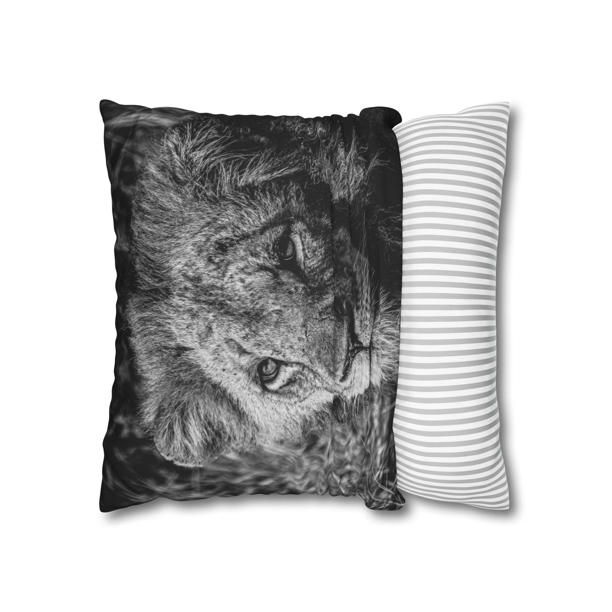 Poly Canvas Pillowcase - Old Lion B&W