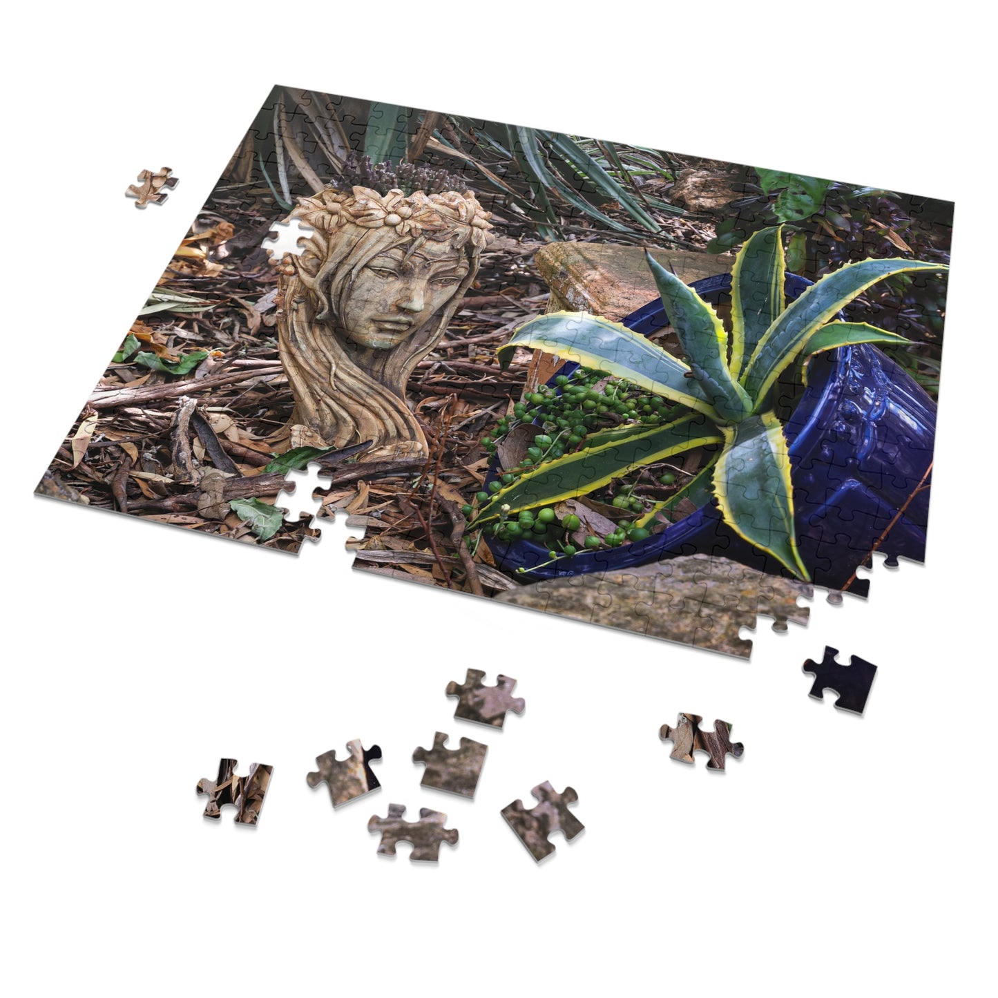 Elven Statue Photo Puzzle with Tin