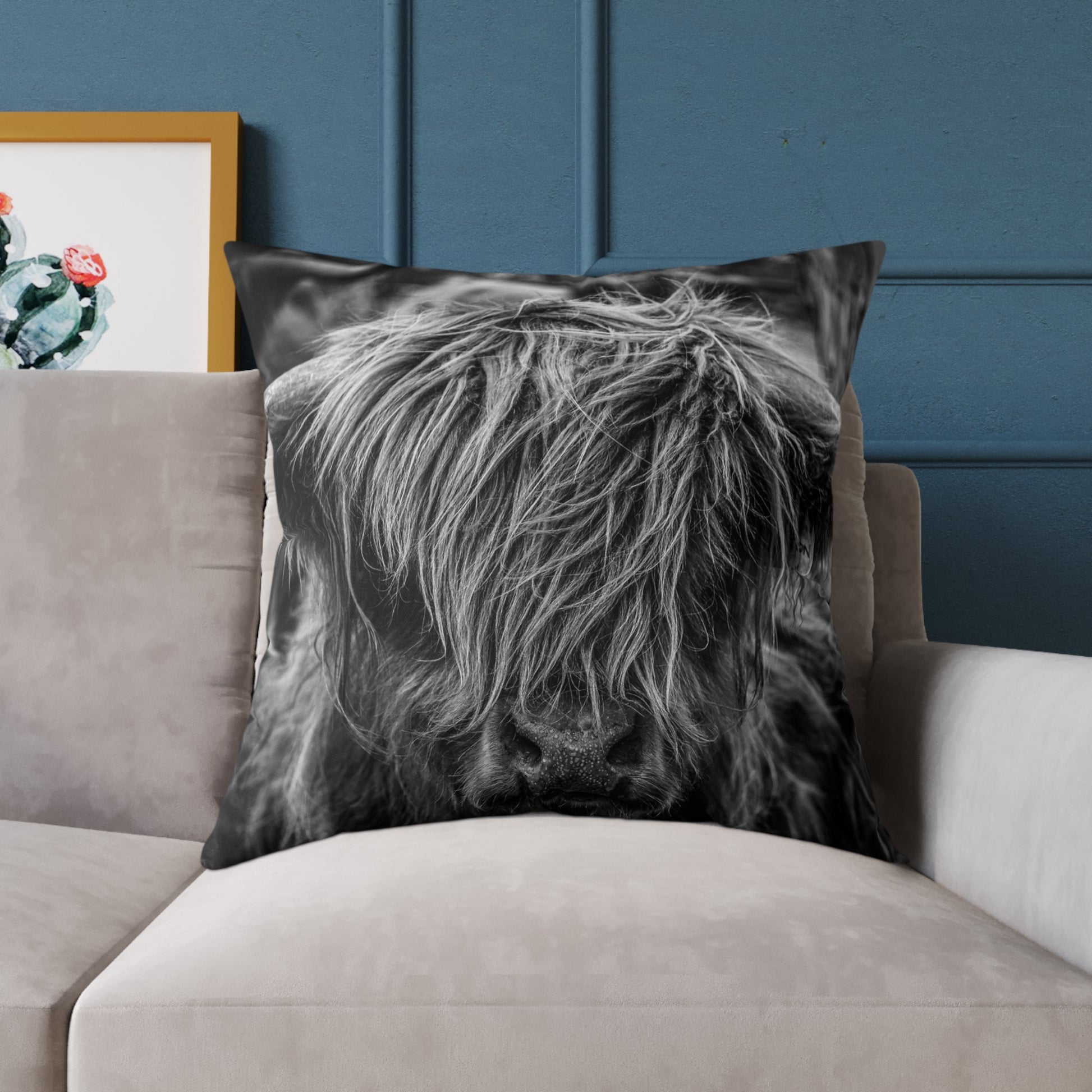 Highland Cattle Pillow B&W